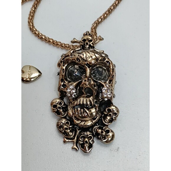 Betsey Johnson Gold Tone Skull Necklace With Multiple Skulls & Crystats - Picture 5 of 5